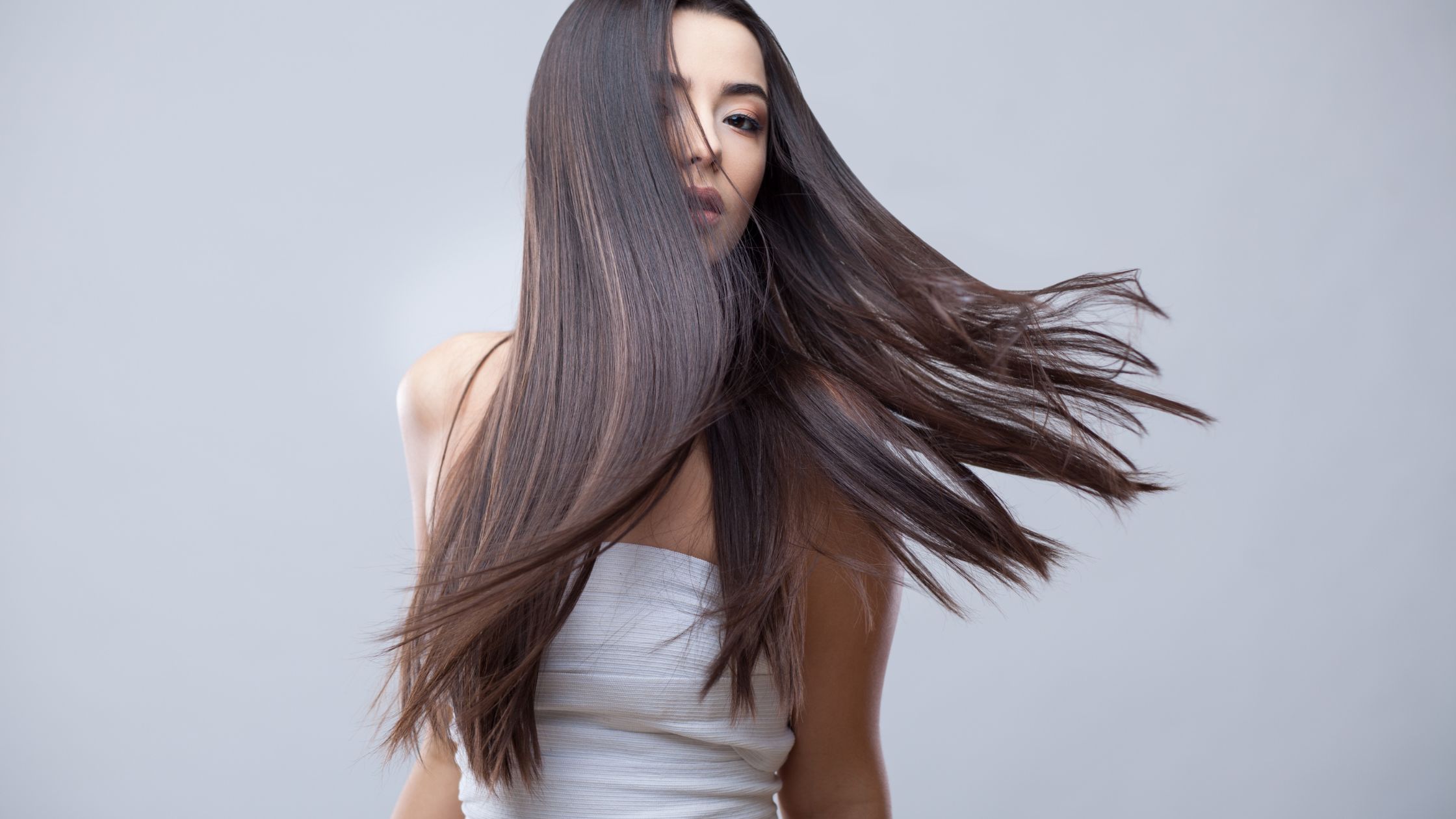 CURA DEI CAPELLI: GUIDA PER CAPELLI SANI E LUMINOSI