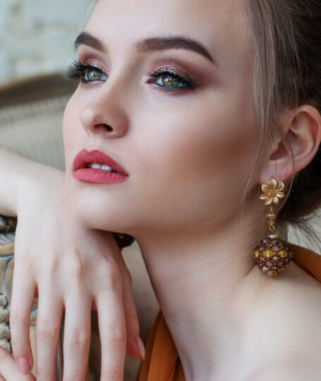 Sopracciglia perfette con la matita giusta, la tua guida